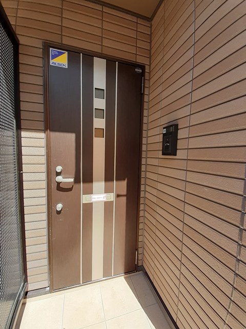 13/20 エントランス