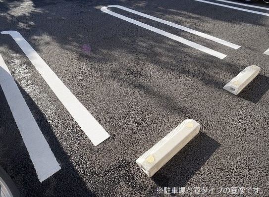 14/20 駐車場