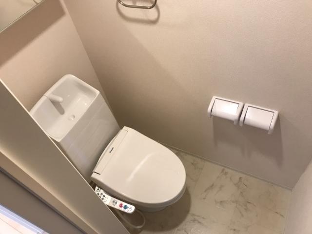 14/28 トイレ