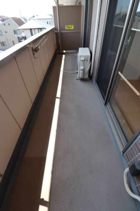 14/27 バルコニー