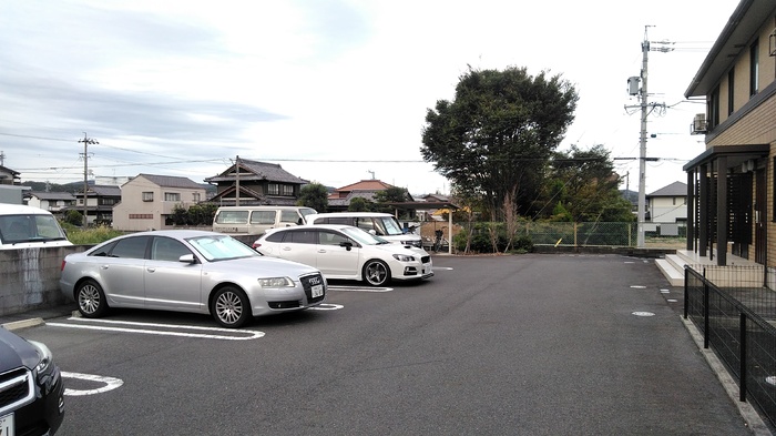 2/2 駐車場