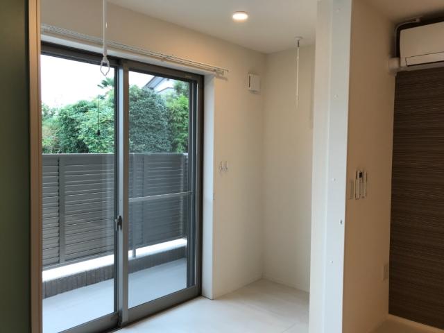 18/26 バルコニー