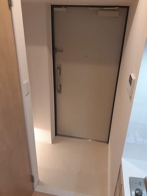 6/20 玄関