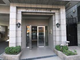 15/15 エントランス