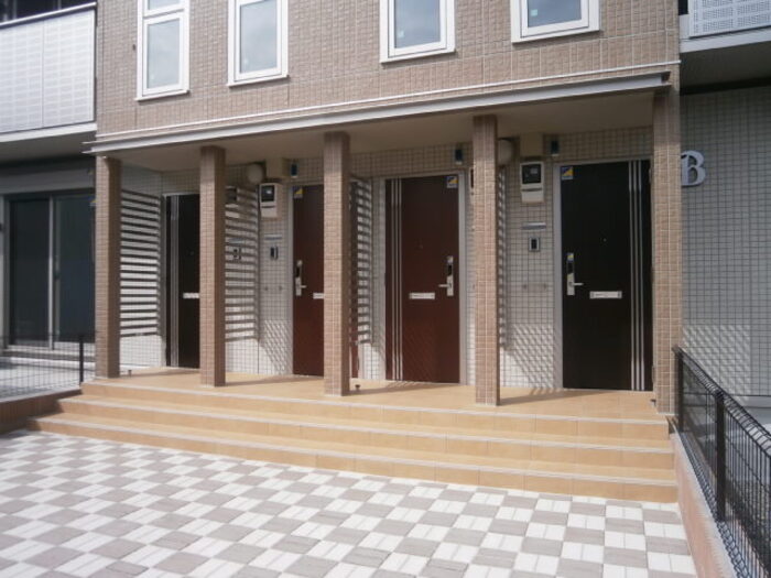 19/21 エントランス