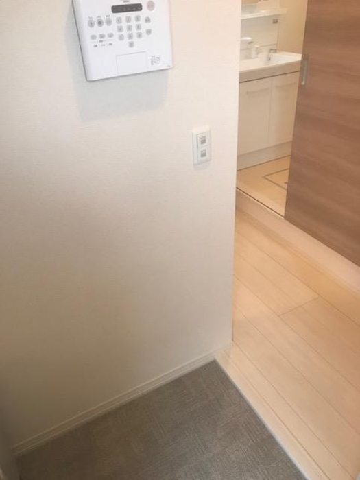 5/20 玄関
