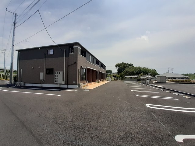 14/20 駐車場