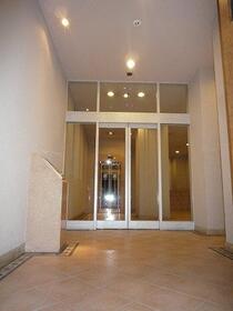 8/8 エントランス