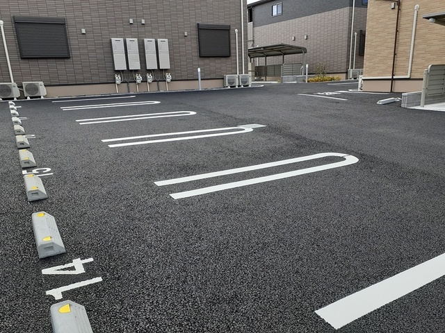 14/20 駐車場