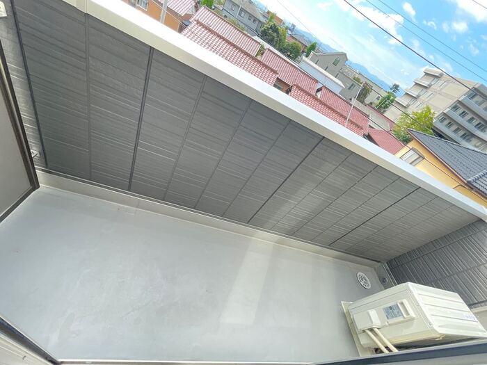 13/22 バルコニー