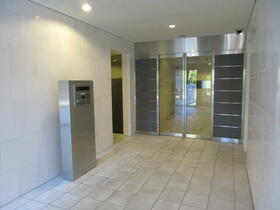 7/8 エントランス