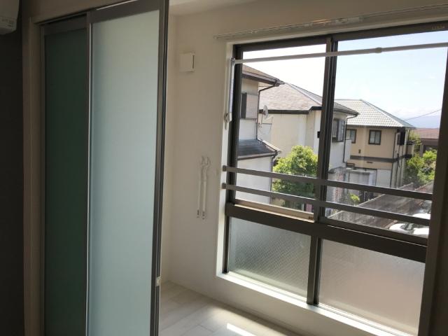 21/28 バルコニー