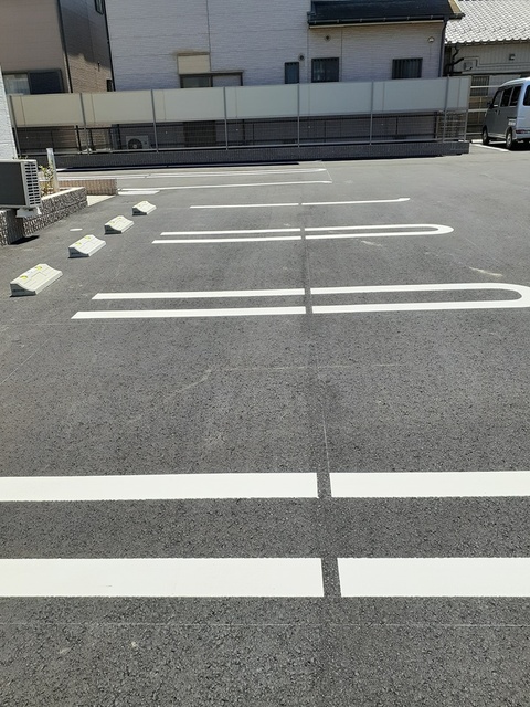 15/24 駐車場