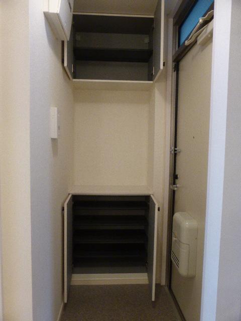 3/21 玄関