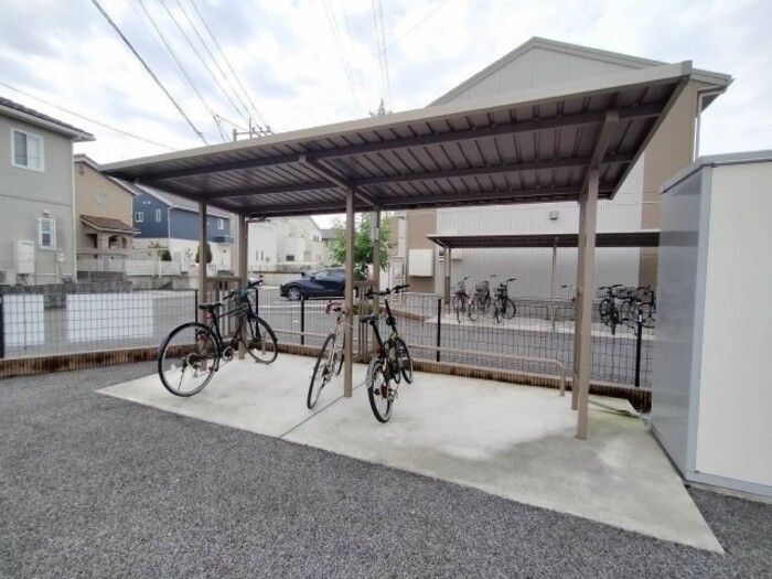 15/23 駐車場