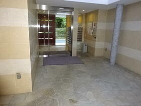 3/11 エントランス