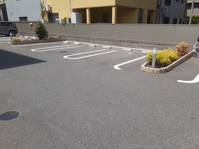 14/20 駐車場