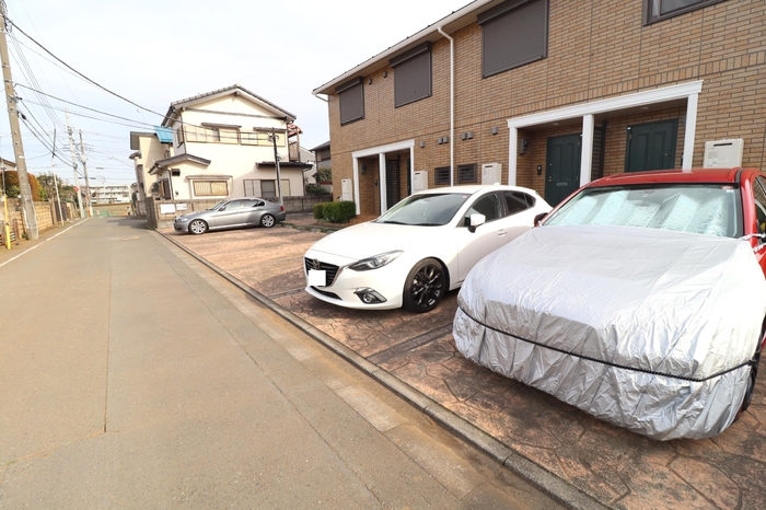 7/8 駐車場