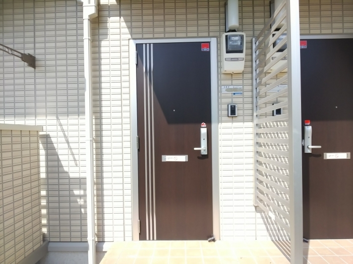 2/4 エントランス