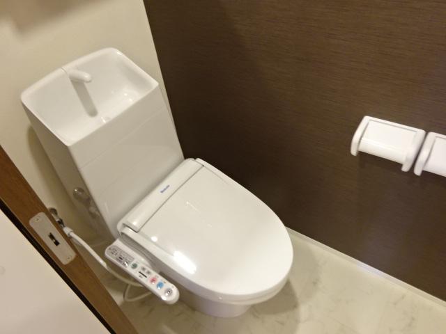 14/30 トイレ