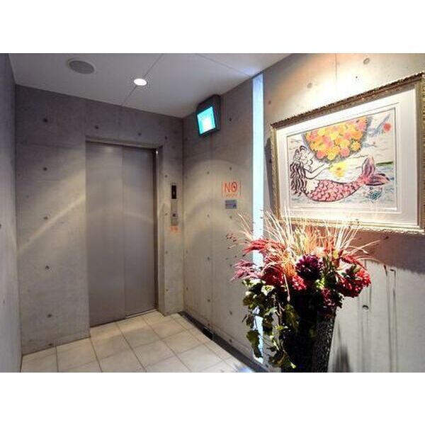 15/17 エントランス