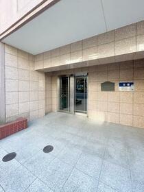 15/16 エントランス