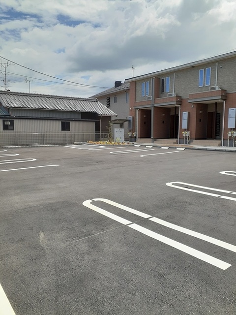 16/22 駐車場