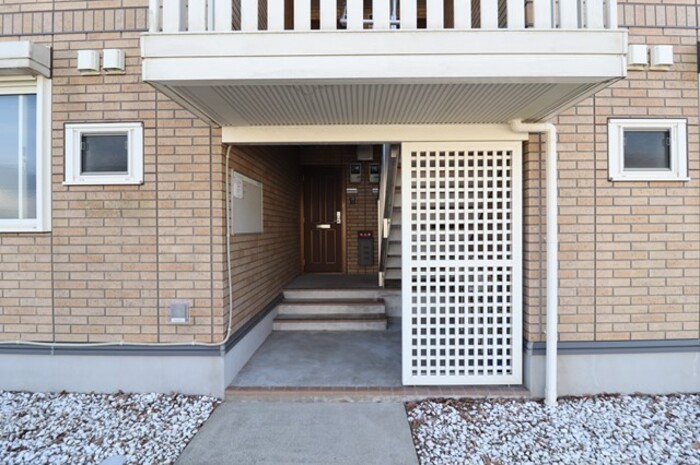 19/20 エントランス