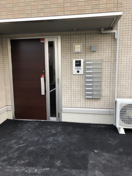 19/22 エントランス