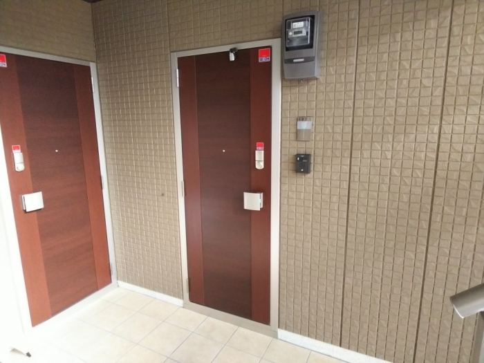 19/25 エントランス