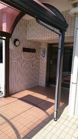 2/3 エントランス