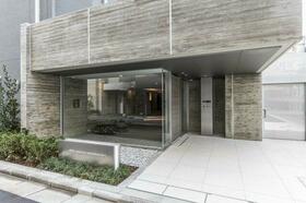 13/15 エントランス