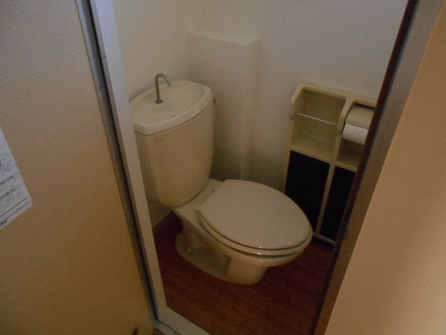 13/27 トイレ