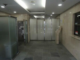 2/10 エントランス