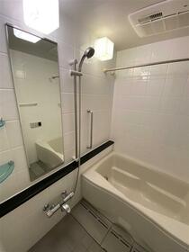 7/10 浴室