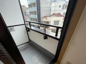 8/11 バルコニー