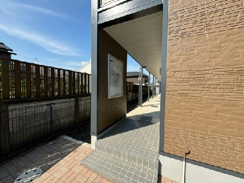 13/24 エントランス