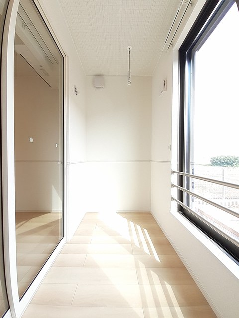 13/20 バルコニー