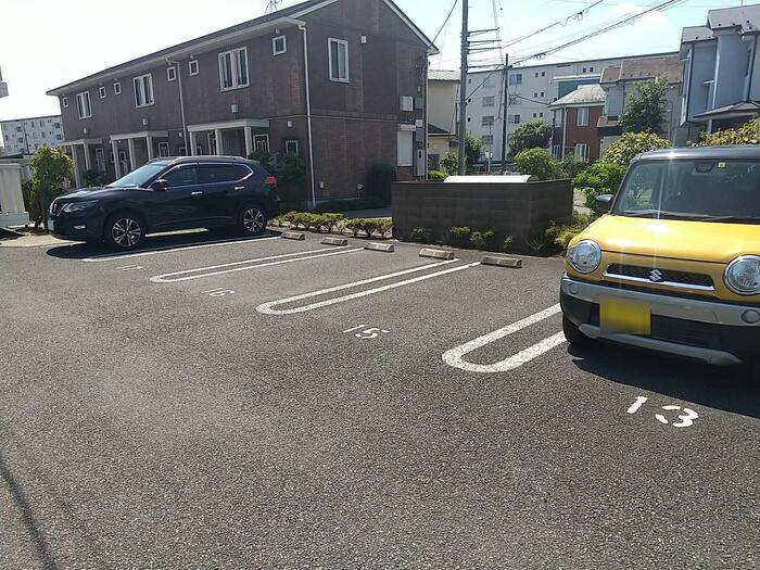 20/30 駐車場
