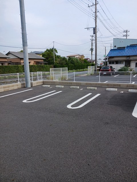 14/20 駐車場