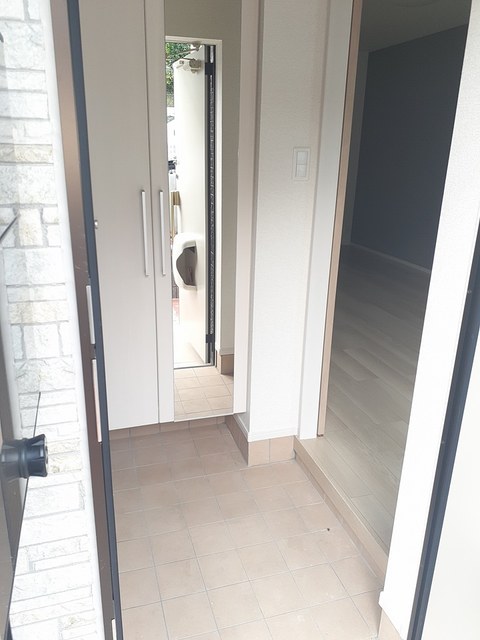 6/20 玄関