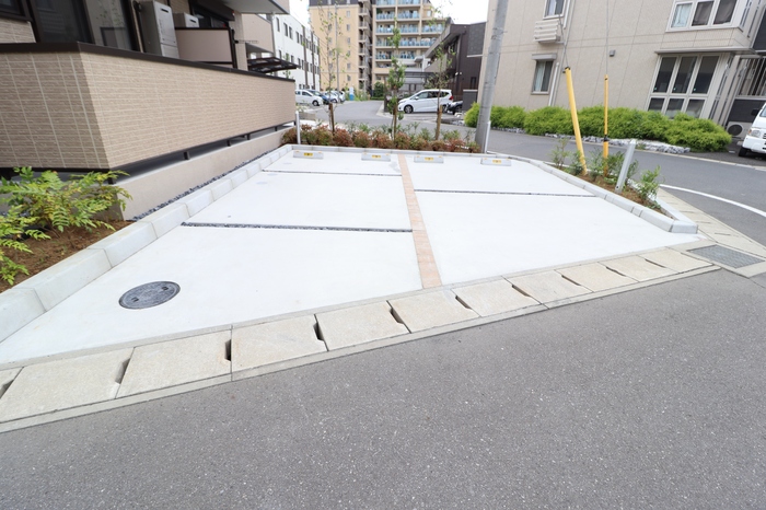 17/20 駐車場