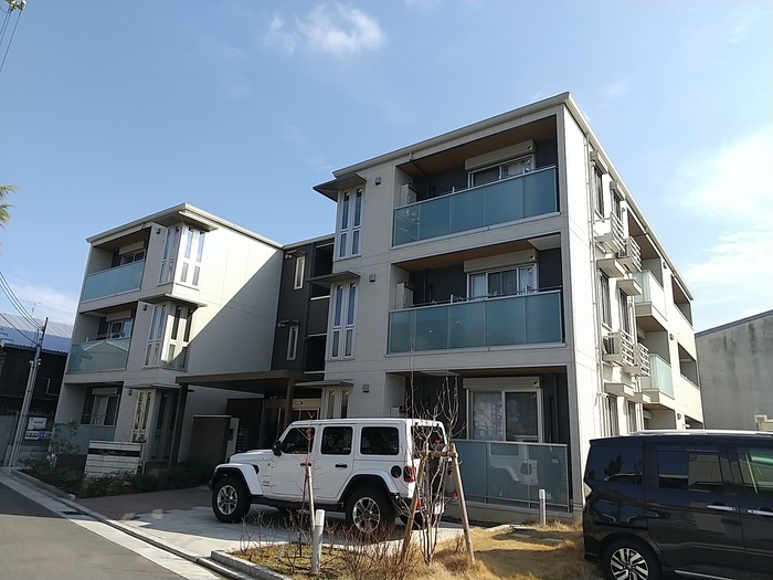1/23 外観
