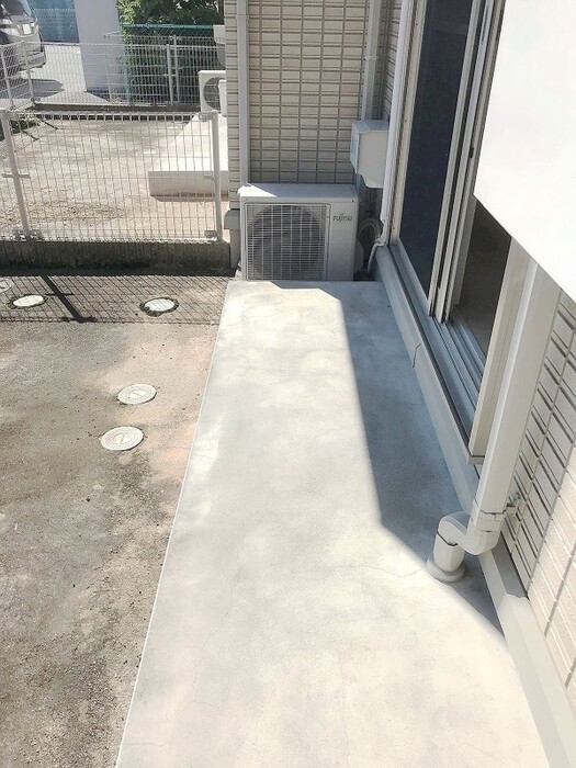 13/27 バルコニー