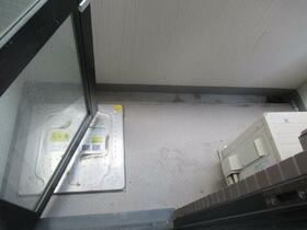 13/16 バルコニー