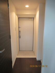 6/16 玄関