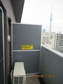 13/16 バルコニー