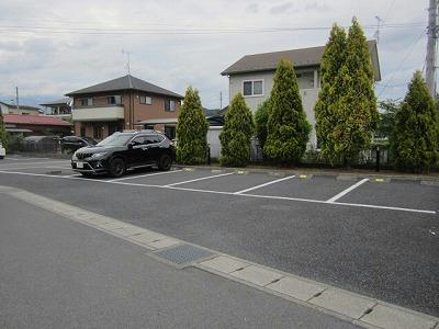 14/21 駐車場