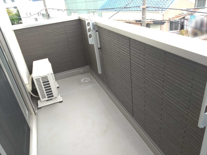 16/23 バルコニー