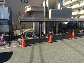 15/30 エントランス